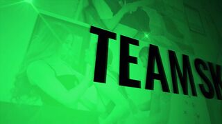 stepdad-can-t-resist-his-naughty-stepdaughter-s-pussy