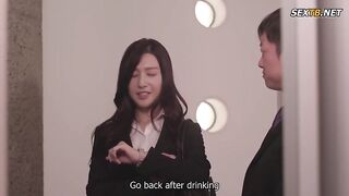 Kogawa – On A Business Trip, She Shares A Room With Her Cherry Boy Colleague