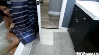 Venus Valencia- Friend’s Mom Helps Me Out | Blowjob – S24