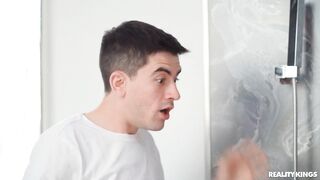 One Up Fuck – Mariska, Sharon White