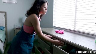 Nicole Luva – Little Slut Nicole Luva Earns Money For College With Cum On Her Face 2024 08 13